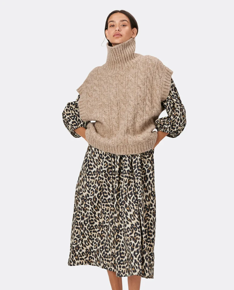 Lollys Laundry Fresno Beige Sweater Vest 4 Lollys Laundry Fresno Beige Sweater Vest - Image 2