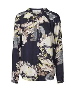 Lollys Laundry Singh Navy Shirt -Fashion Clothing Lollys Laundry Singh Shirt Front Biscuit Clothing